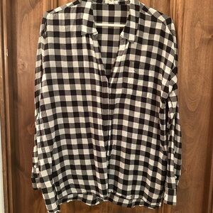 Soft Joie Black and White Gingham Button Down Shirt